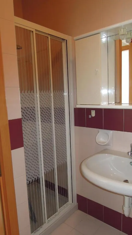 Lovely Flat In A Residence With Pool - Beahost Bibione Apartment
